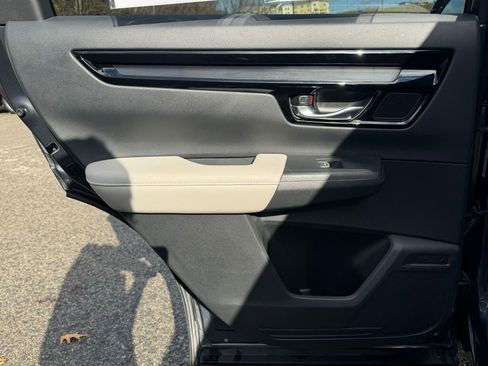 Used 2024 Honda CR-V EX-L image 16