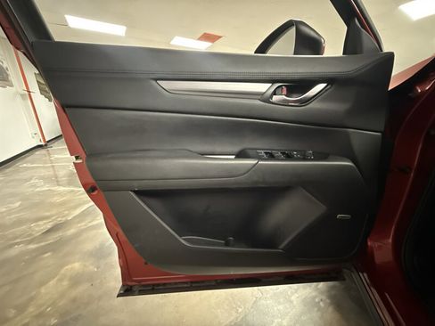 Used 2018 MAZDA CX-5 Touring w/ Preferred Equipment Package image 6