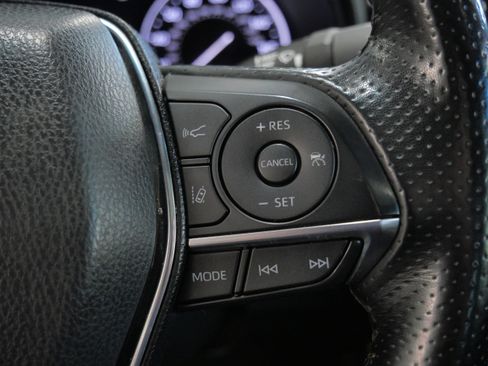 Certified 2021 Toyota Avalon XSE image 29