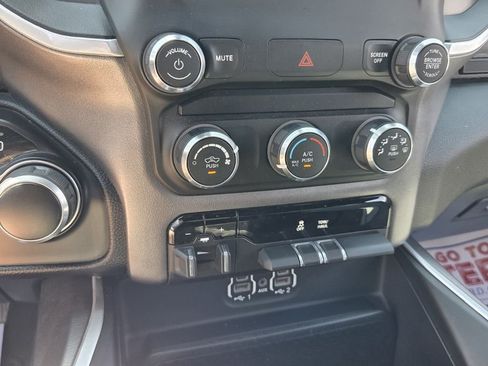 Used 2021 RAM 1500 Big Horn AWD/4WD image 20