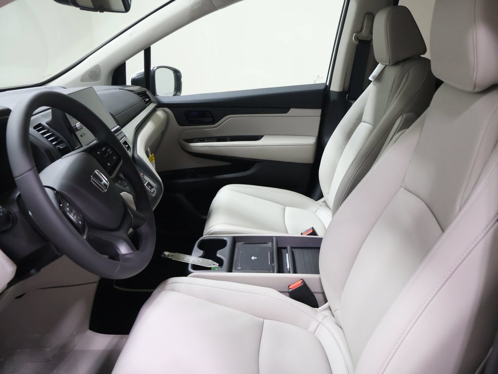 New 2026 Honda Odyssey EX-L image 7