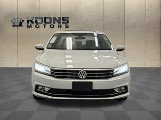 Used 2017 Volkswagen Passat 1.8T SEL Premium FWD video 3