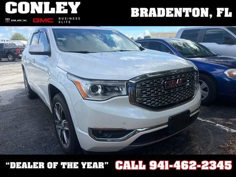 Used 2017 GMC Acadia Denali w/ Technology Package FWD image 1