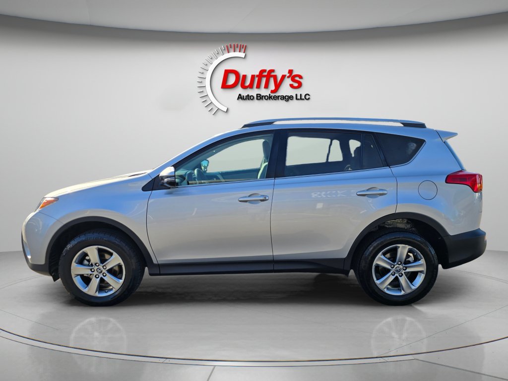 Used 2015 Toyota RAV4 XLE AWD/4WD image 16