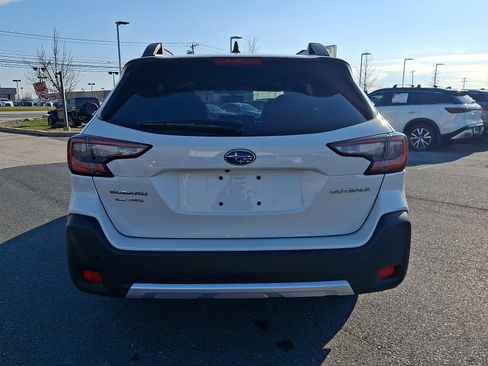 Used 2023 Subaru Outback Limited image 5