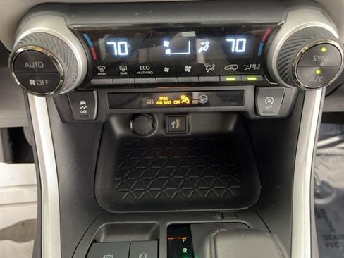 Used 2024 Toyota RAV4 XLE image 27