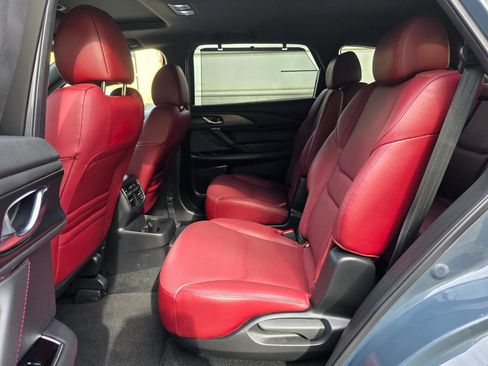 Used 2022 MAZDA CX-9 Carbon Edition image 29