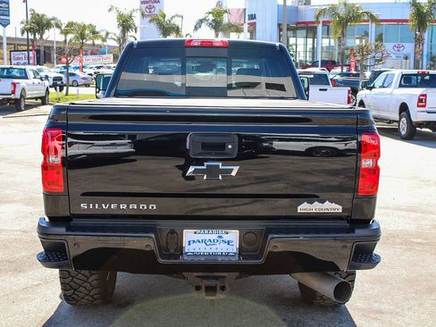 Used 2018 Chevrolet Silverado 2500 High Country w/ Duramax Plus Package AWD/4WD image 8
