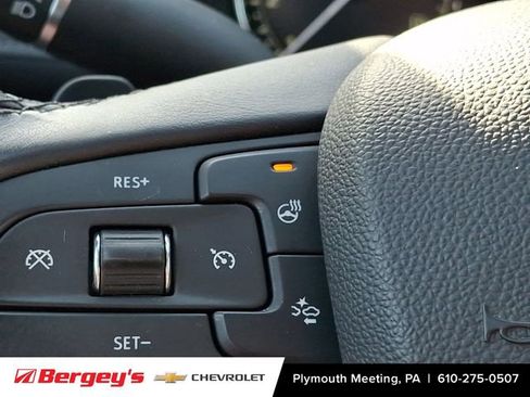 Certified 2023 Cadillac XT4 Premium Luxury AWD/4WD image 28
