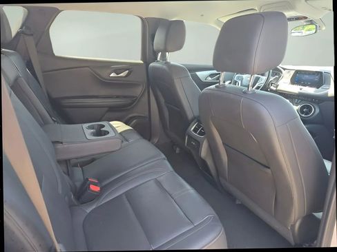 Used 2020 Chevrolet Blazer LT image 20