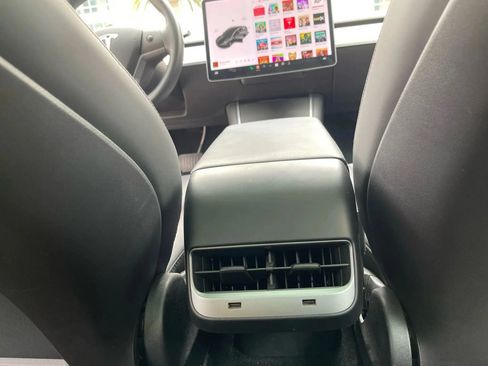 Used 2019 Tesla Model 3 Standard Range Plus RWD image 36