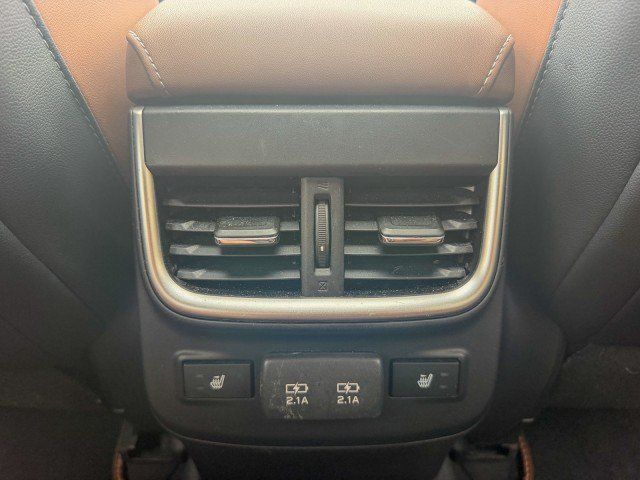 Used 2020 Subaru Outback Touring XT AWD/4WD image 14