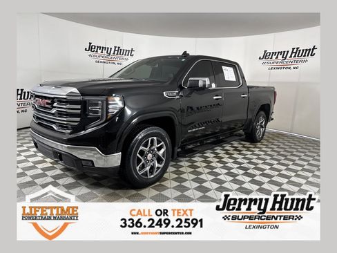 Used 2022 GMC Sierra 1500 SLT AWD/4WD image 1