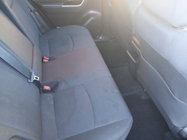 Used 2021 Toyota RAV4 LE FWD image 28