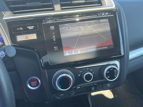 Used 2015 Honda Fit EX image 16