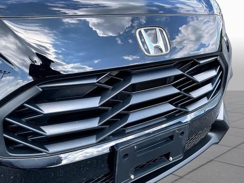 Used 2024 Honda HR-V Sport image 30