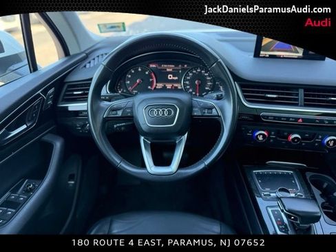 Used 2019 Audi Q7 3.0T Premium w/ Convenience Package AWD/4WD image 15