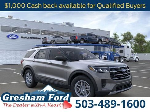 New 2026 Ford Explorer Active AWD/4WD image 7