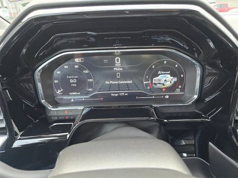 Used 2024 GMC Sierra 1500 SLT w/ SLT Premium Plus Package image 30