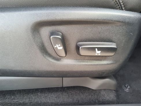 Used 2023 Toyota 4Runner SR5 Premium image 35