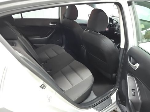 Used 2017 Kia Forte LX FWD image 20
