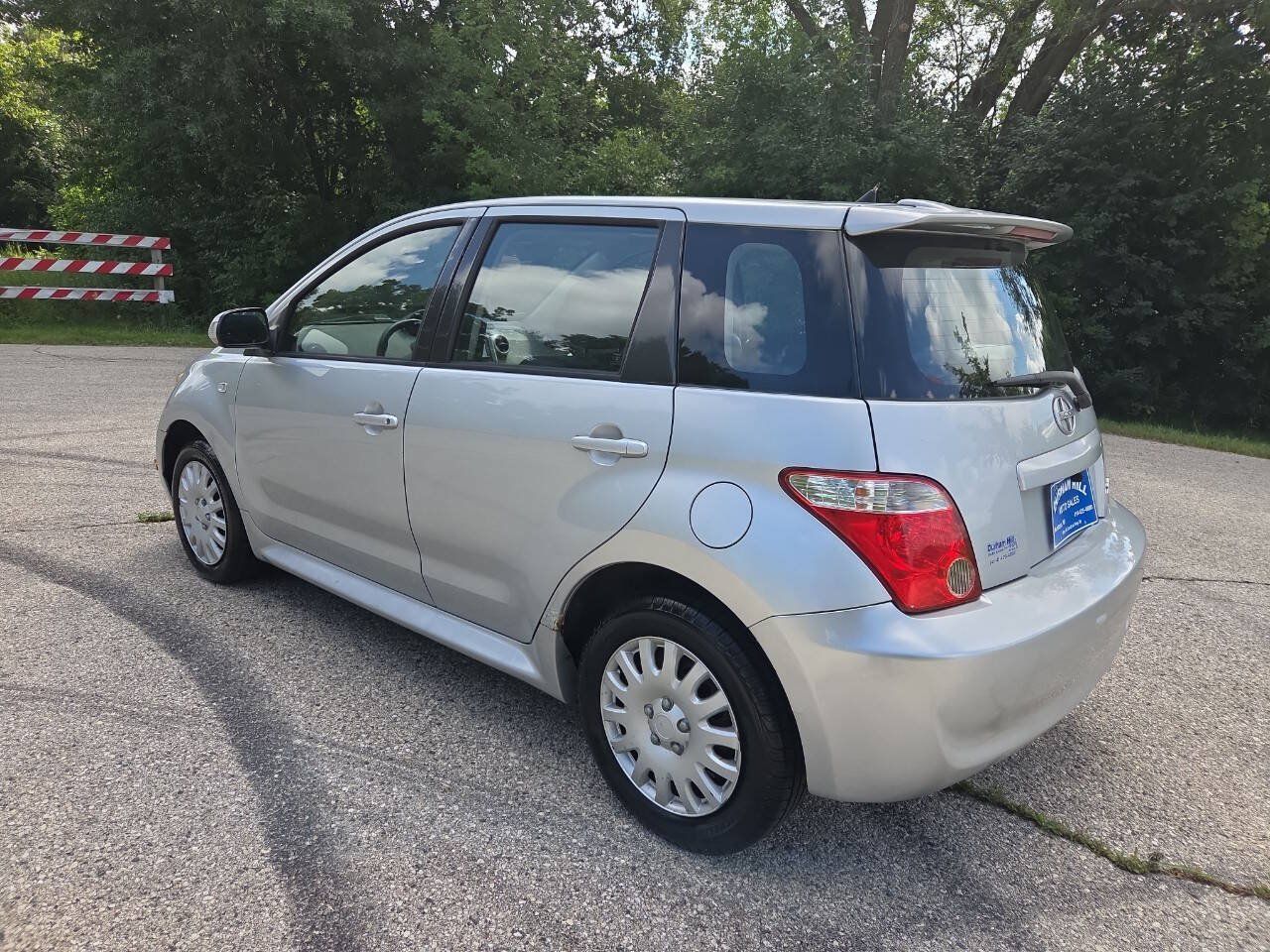 Used 2006 Scion xA FWD image 3
