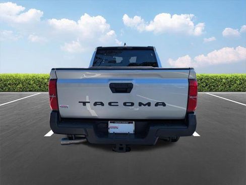 Certified 2025 Toyota Tacoma SR image 5