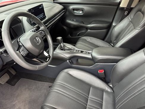 Used 2025 Honda HR-V EX-L image 9
