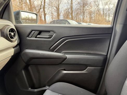 Used 2023 Chevrolet Colorado Trail Boss w/ Advanced Trailering Package image 35