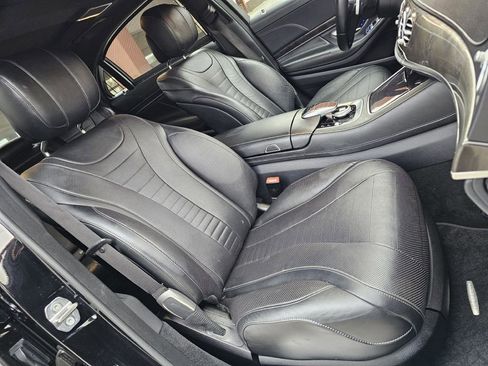 Used 2018 Mercedes-Benz S 560 Sedan image 20