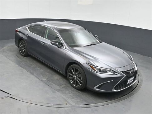 Used 2019 Lexus ES 350 Ultra Luxury image 37