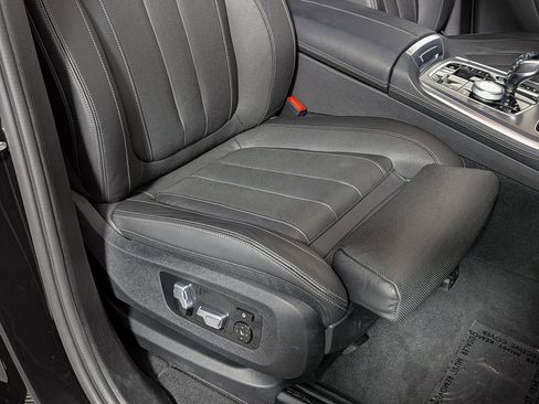 Used 2021 BMW X5 xDrive45e w/ M Sport Package image 28