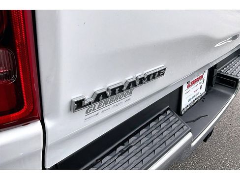 Used 2024 RAM 1500 Laramie AWD/4WD image 11