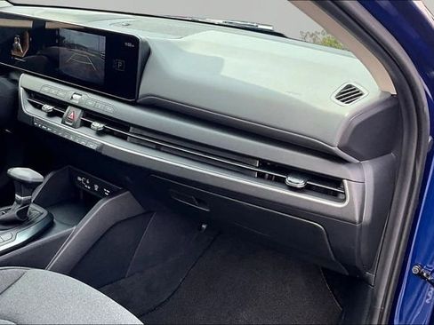 Used 2025 Kia K4 LXS image 15