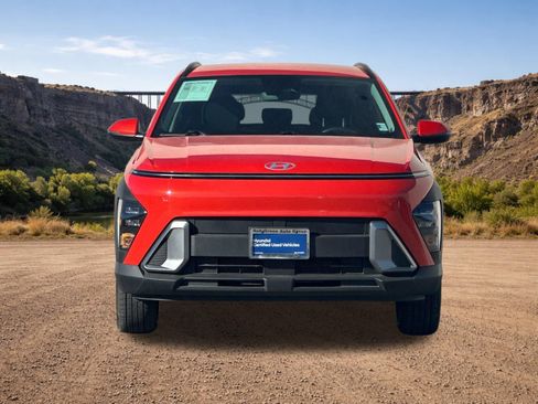 Certified 2025 Hyundai Kona SEL image 8