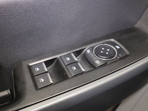 Used 2023 Ford F250 XLT w/ FX4 Off-Road Package image 39