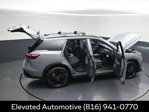 Certified 2026 INFINITI QX60 Sport w/ Dark Cargo Package AWD/4WD image 35
