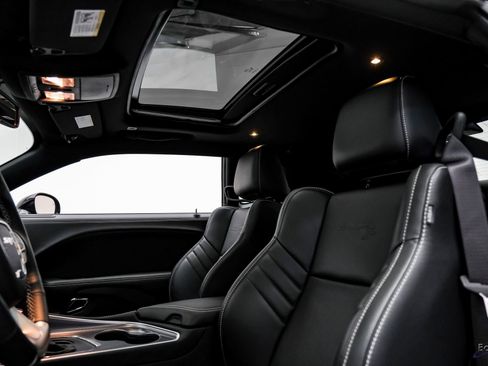 Used 2022 Dodge Challenger SRT Super Stock RWD image 33