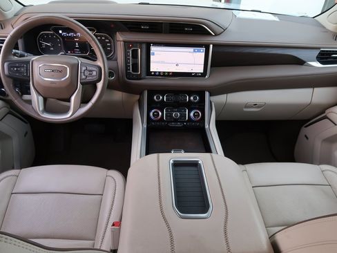 Certified 2021 GMC Yukon Denali w/ Denali Ultimate Package image 10