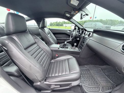 Used 2008 Ford Mustang Shelby GT500 RWD image 23