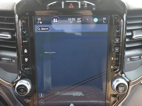 Used 2024 RAM 3500 Limited image 29