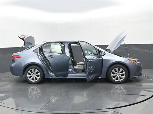 New 2026 Toyota Corolla LE image 30