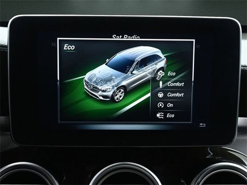 Used 2018 Mercedes-Benz GLC 43 AMG 4MATIC image 36