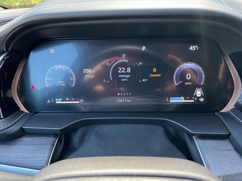 Used 2022 Jeep Grand Cherokee L Limited image 23