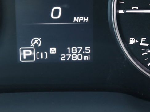 Certified 2025 Subaru Crosstrek 2.5i Limited w/ Crosstrek Mirror Package image 33