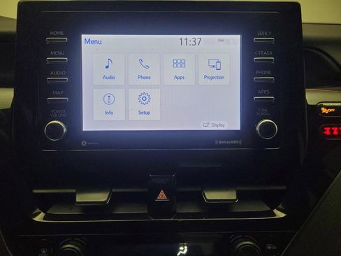 Used 2023 Toyota Camry SE image 25