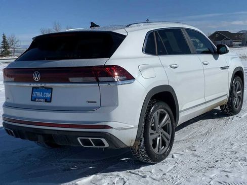 Used 2024 Volkswagen Atlas Cross Sport SEL R-Line image 8