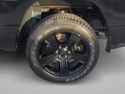 Used 2021 RAM 1500 Big Horn image 25