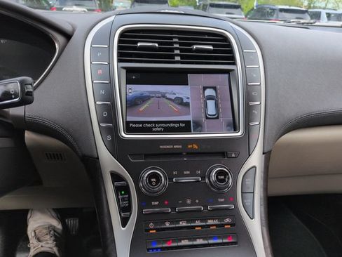 Used 2020 Lincoln Nautilus Reserve w/ Equipment Group 201A AWD/4WD image 43
