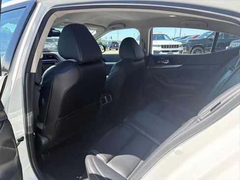 Used 2023 Nissan Maxima SV w/ Floor Mat Group FWD image 23